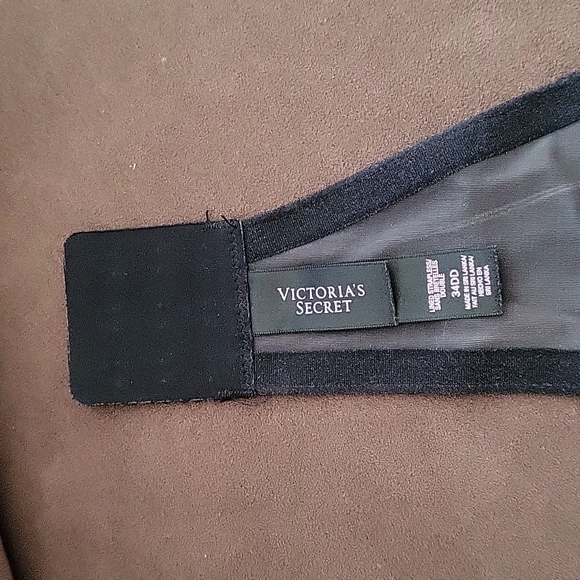 Victoria's Secret 34DD bra - Picture 3 of 3